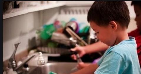 孩子懒惰不懂事怎么教育,孩子懒惰不爱学习怎么教育