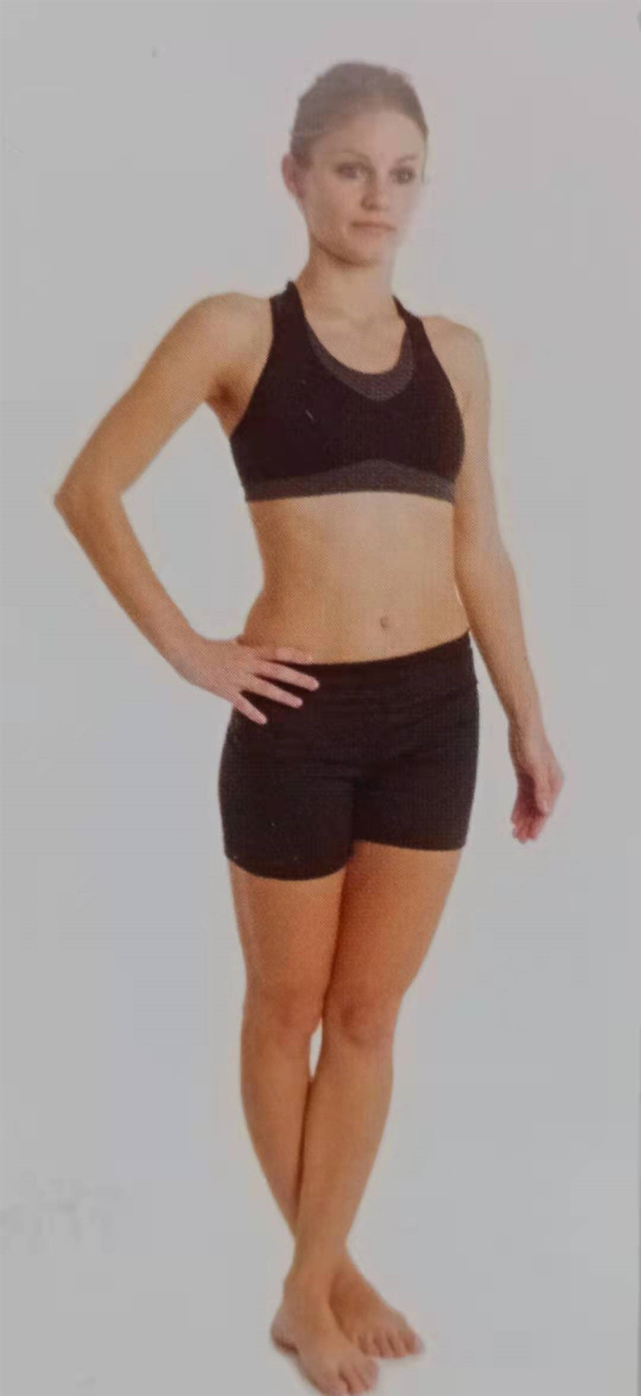 每天久坐不动用电脑，玩游戏腰酸背痛？教你几个简单动作迅速缓解