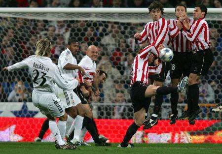 足坛十大任意球招式,足坛任意球