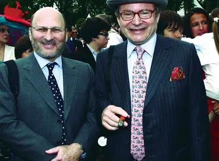 香奈尔背后的超低调家族，这次没法低调了