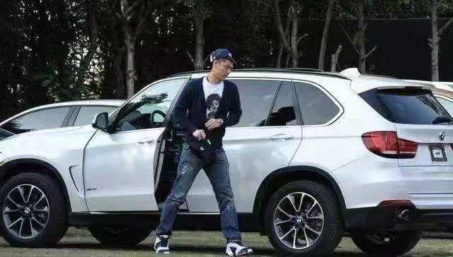 中国国足球星开什么车,国足球员最便宜的座驾