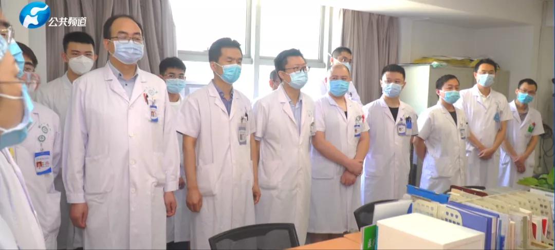 云霓之上泥土之中|郑大一附院骨科一病区主任夏磊教授