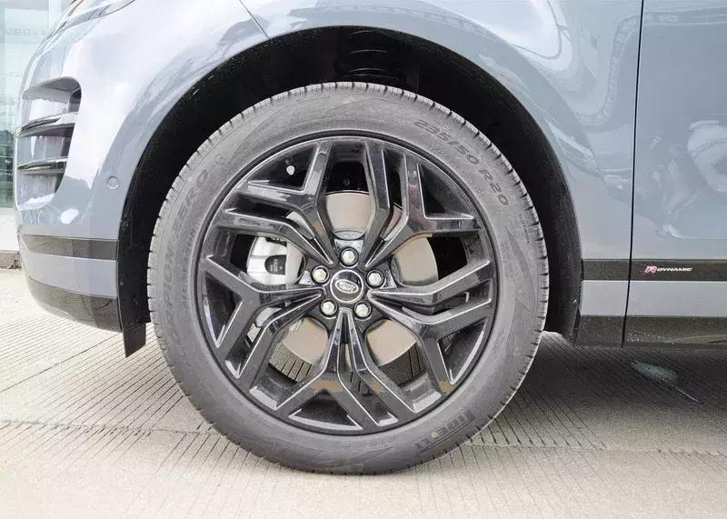 全新揽胜极光，三个月后会打七折吗？是否值得买？