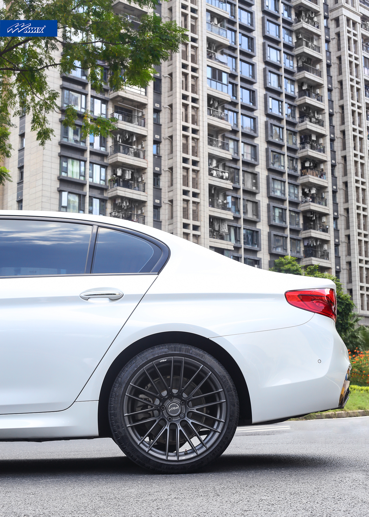 mmx轮毂香槟金,评宝马540i