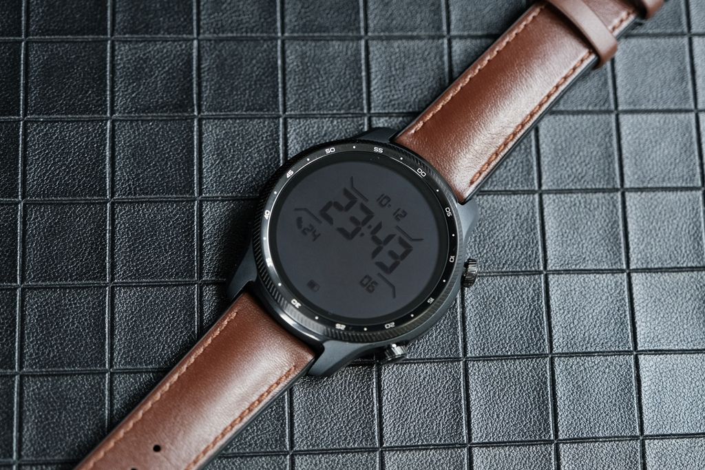 ticwatchprox评测,ticwatchprox和oppowatch2