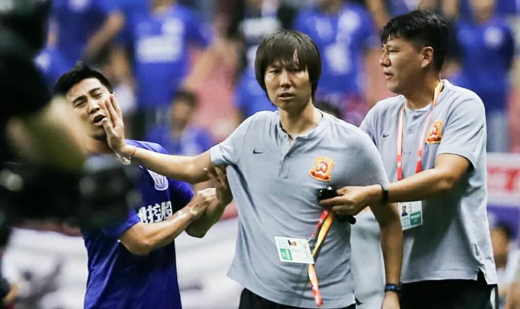 范志毅说李铁归化,刘建宏谈李铁归化