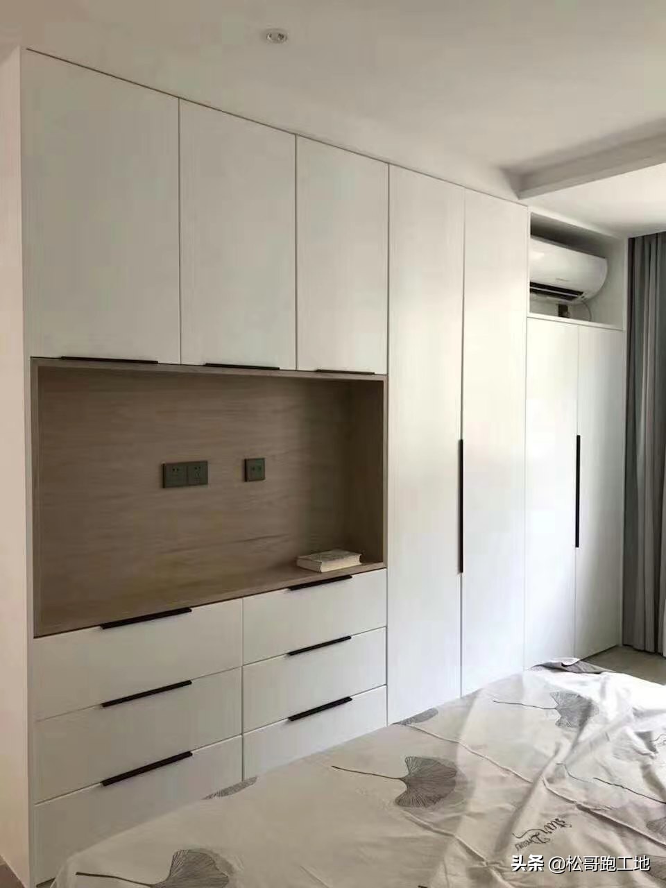 避免入坑自己,定制衣柜门板材一般选哪种