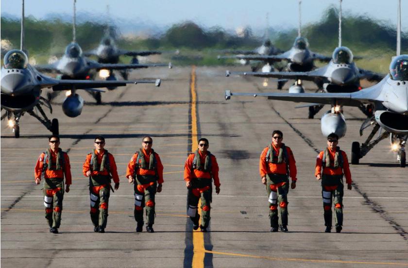 飞了40年的飞机,飞了40几年的飞机