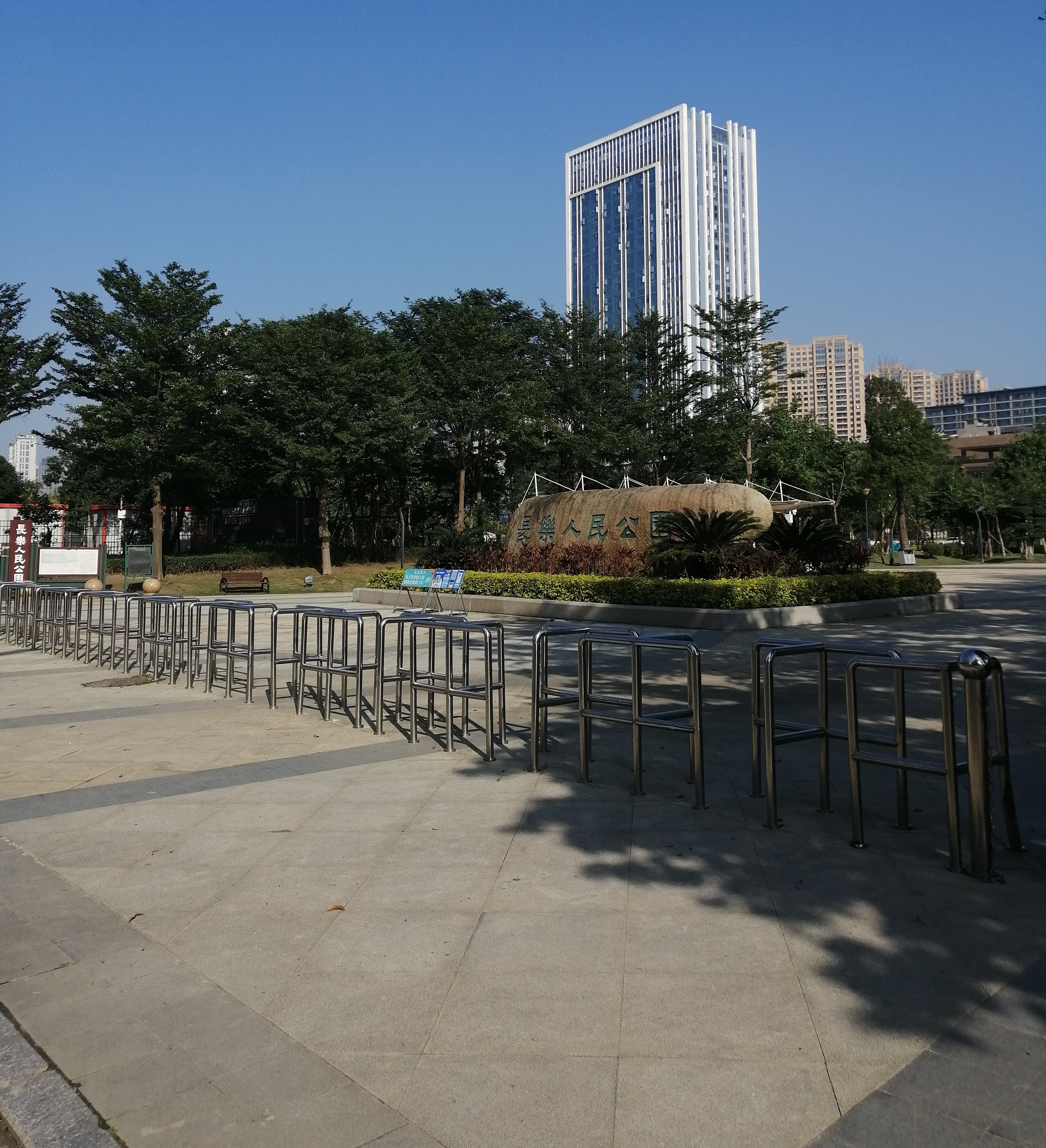 奥特迅集约式柔性公共充电堆,奥特迅充电桩运营平台