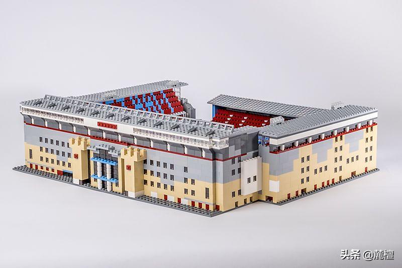 用乐高还原足球世界杯,足球比赛乐高搭建