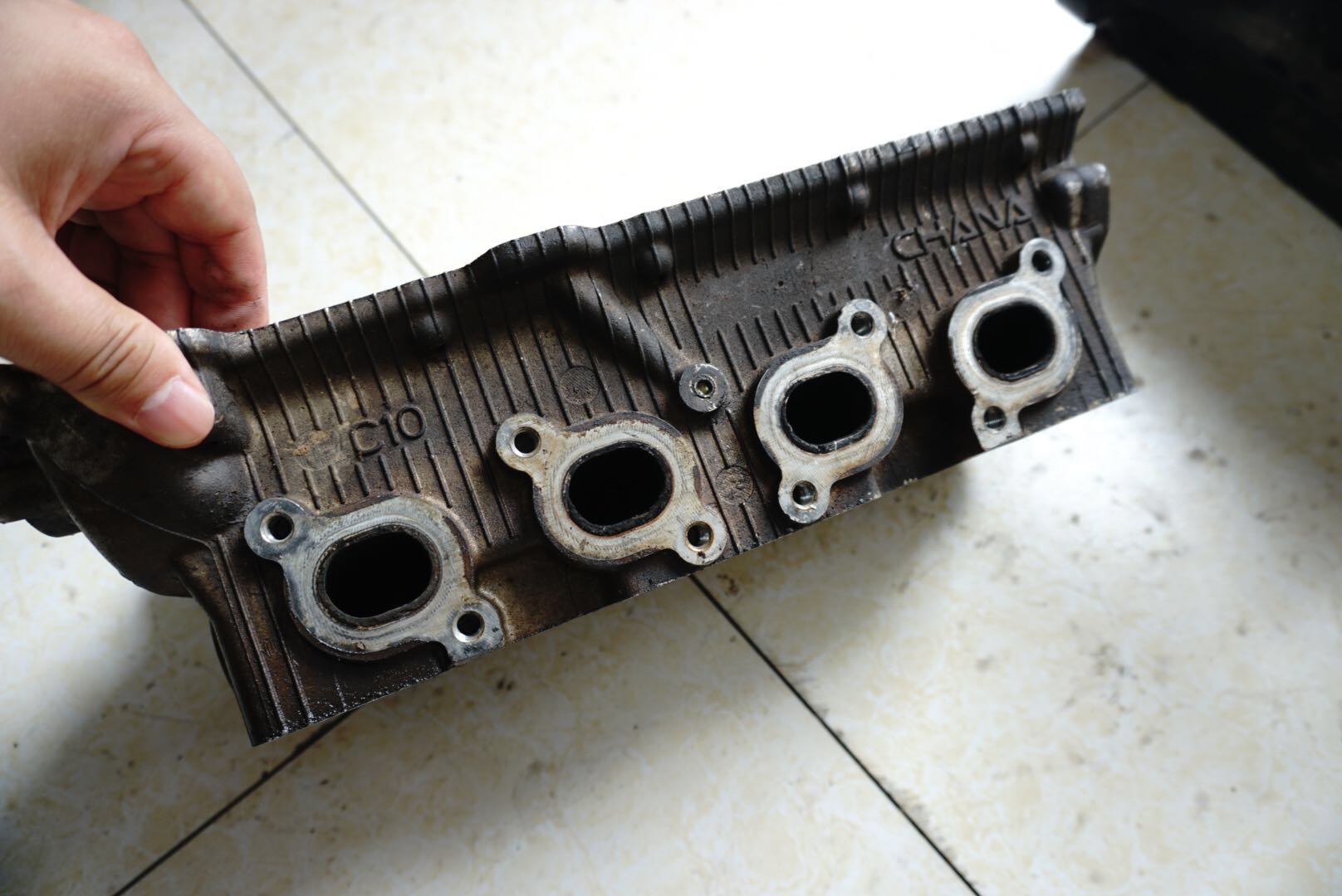 一失手买个大众赔了1万多。。。。伤透了心