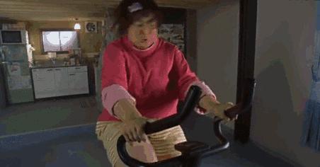 来左边跟我一起画个龙舞蹈慢动作,来左边和我一起画个龙的舞蹈教学