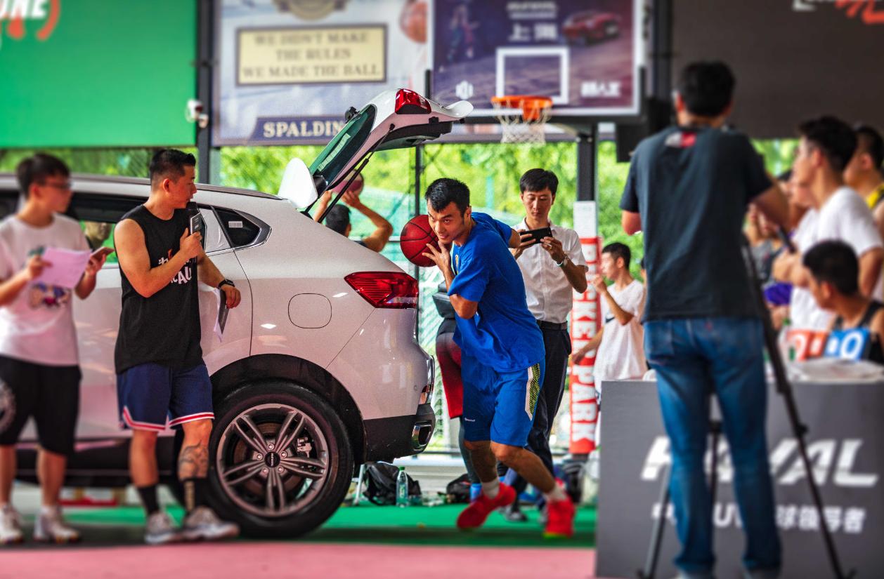 哈弗f5跟路人王,哈弗f5路人王挑战赛视频