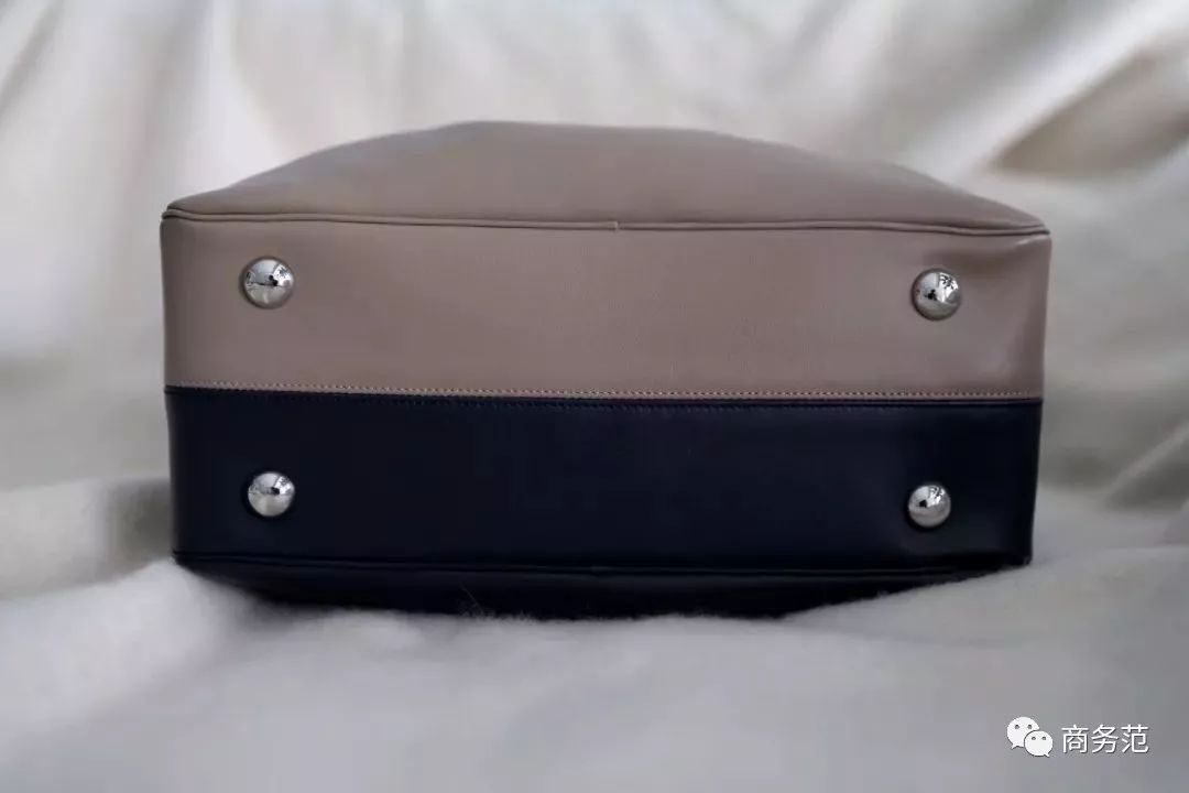 包女高级感轻奢上档次ysl,ysl腋下包轻奢小众高级感