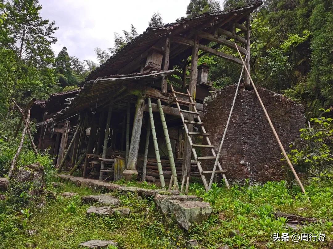 温州文成岭后烂井湖，虽繁华不再，却也有着属于它的传奇故事