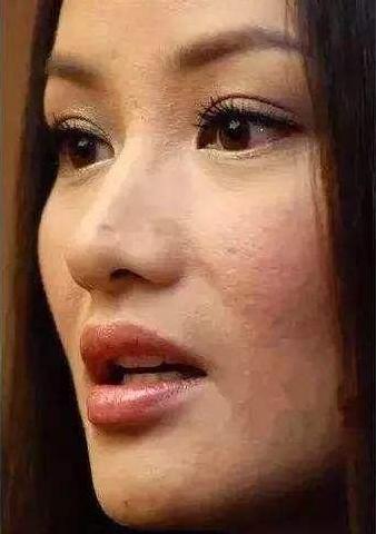 零毛孔让你的皮肤光滑细腻,教你一招搞定毛孔