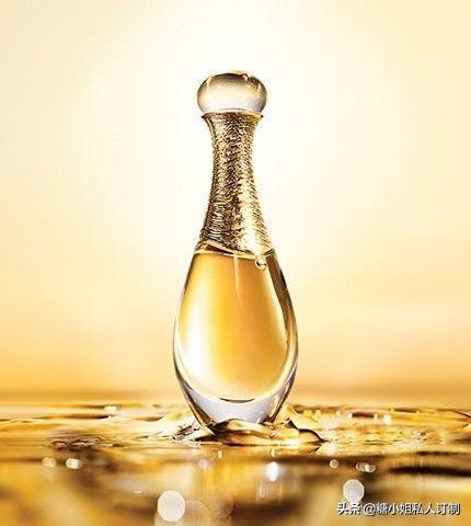 范思哲香水和古驰香水哪个好,古驰香水和迪奥香水哪个好