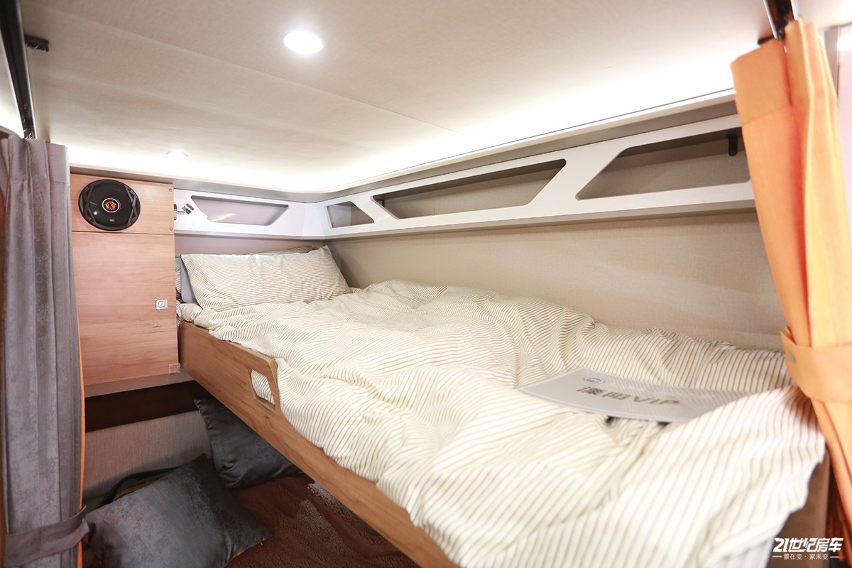 平头轻卡c型房车跃进,详解上汽跃进H500轻卡房车