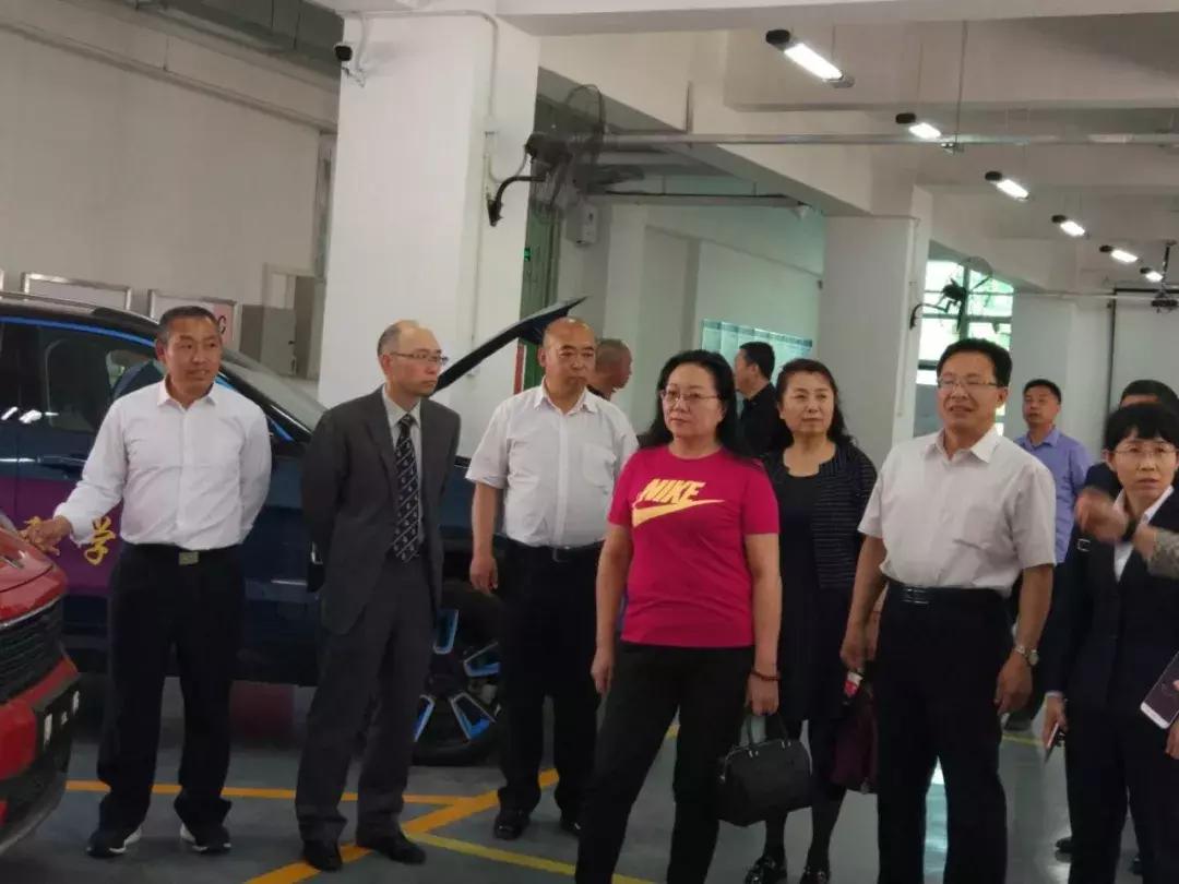 内蒙古能源职业学院走出去淘金，引进来发展