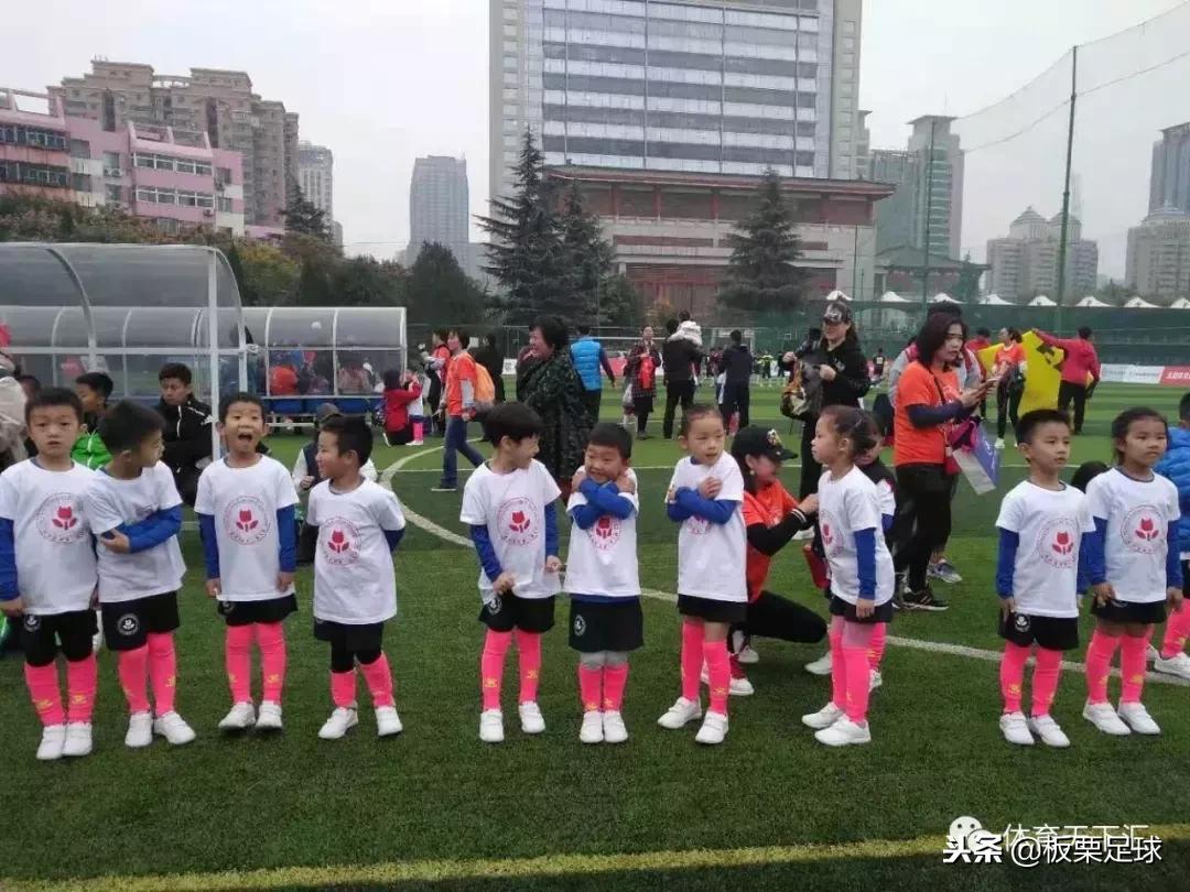 当球童看到c罗,当球童的一天