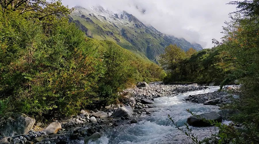 团建徒步主题聚力同行,徒步行团建活动方案