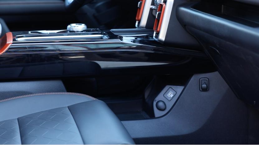 哈弗大狗2021款1.5t马犬版测试,哈弗大狗1.5tdct马犬版白色