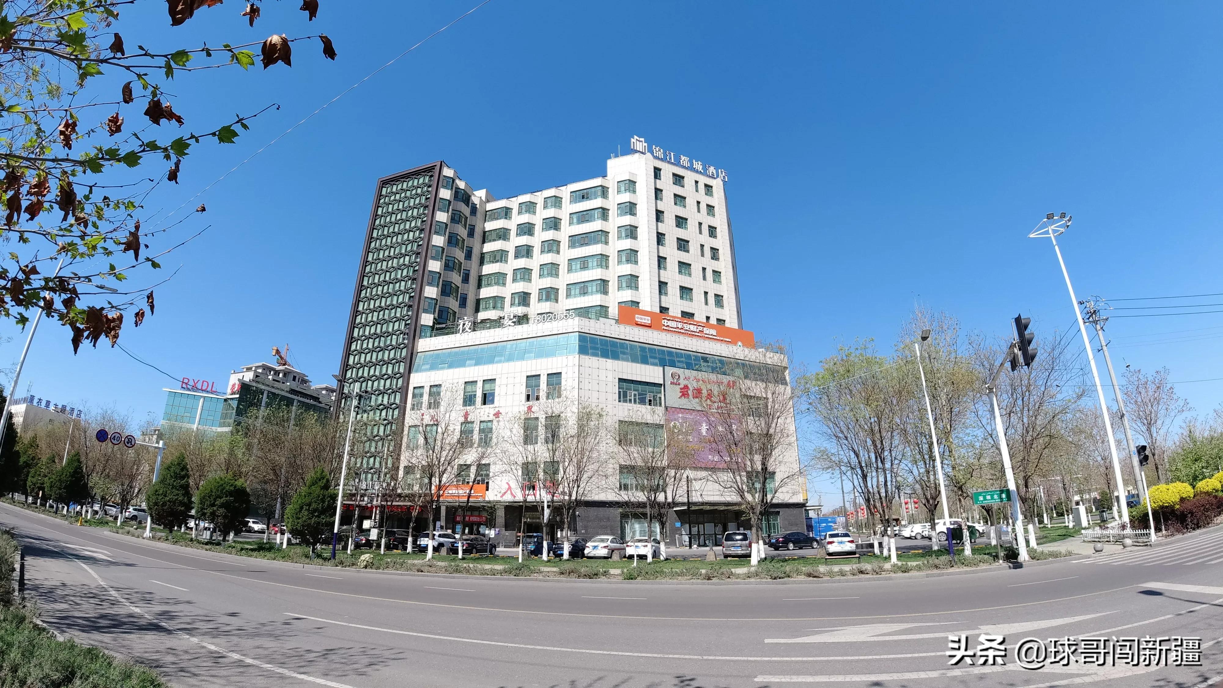 伊宁市具备成为大城市的许多条件,旅游业发达,为何仅排*疆新**第四