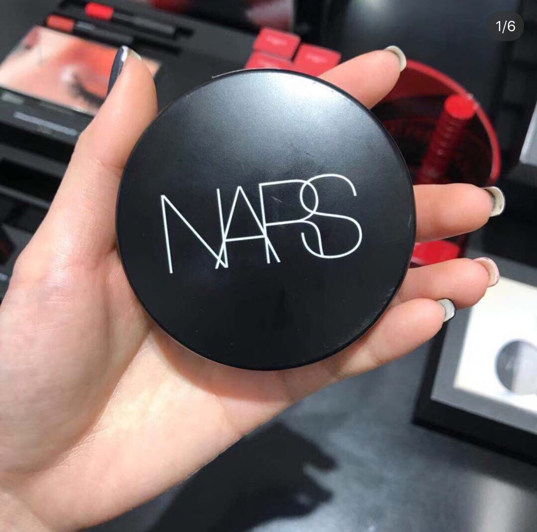 迪奥气垫和香奈儿气垫哪个最好用,迪奥香奈儿阿玛尼粉底液哪个好