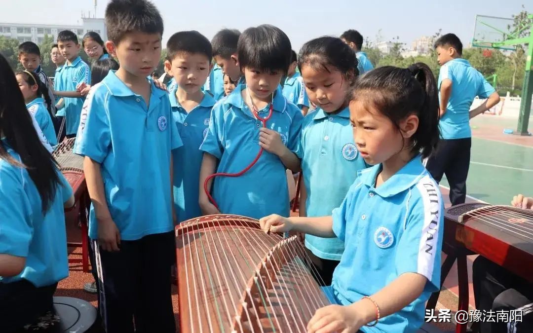 建党百年学校组织的迎七一活动,邓州市庆祝建党100周年活动选拔赛