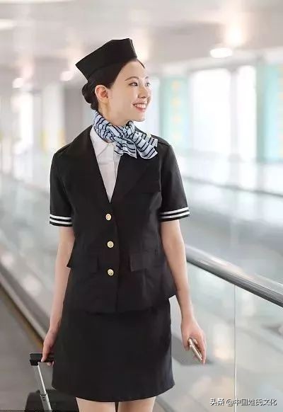 空姐系丝巾除了美观还有什么作用,空姐系的丝巾有什么用