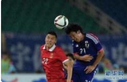 日本男足主帅森保一掏出战术本,日本主帅森保一谈德国