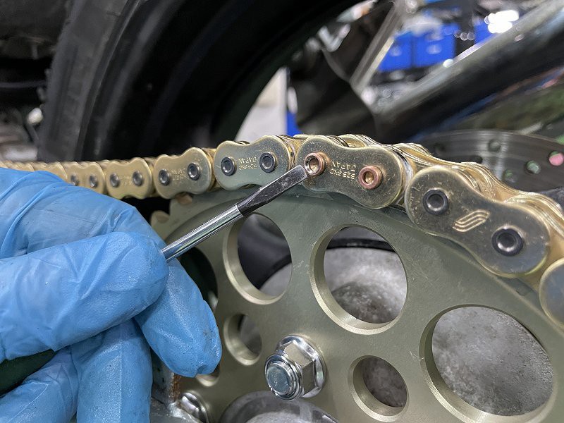 摩托车前链条改16齿,摩托车换牙盘链条教程