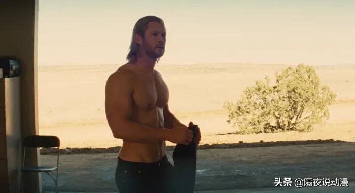 《战神》新作“抄袭”胖子雷神？锤哥：别跟风，我已练出一身肌肉