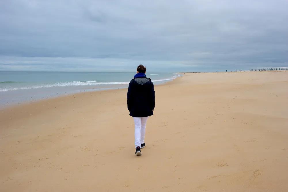 人的气场强大的十个表现,气场强大到让人紧张压抑