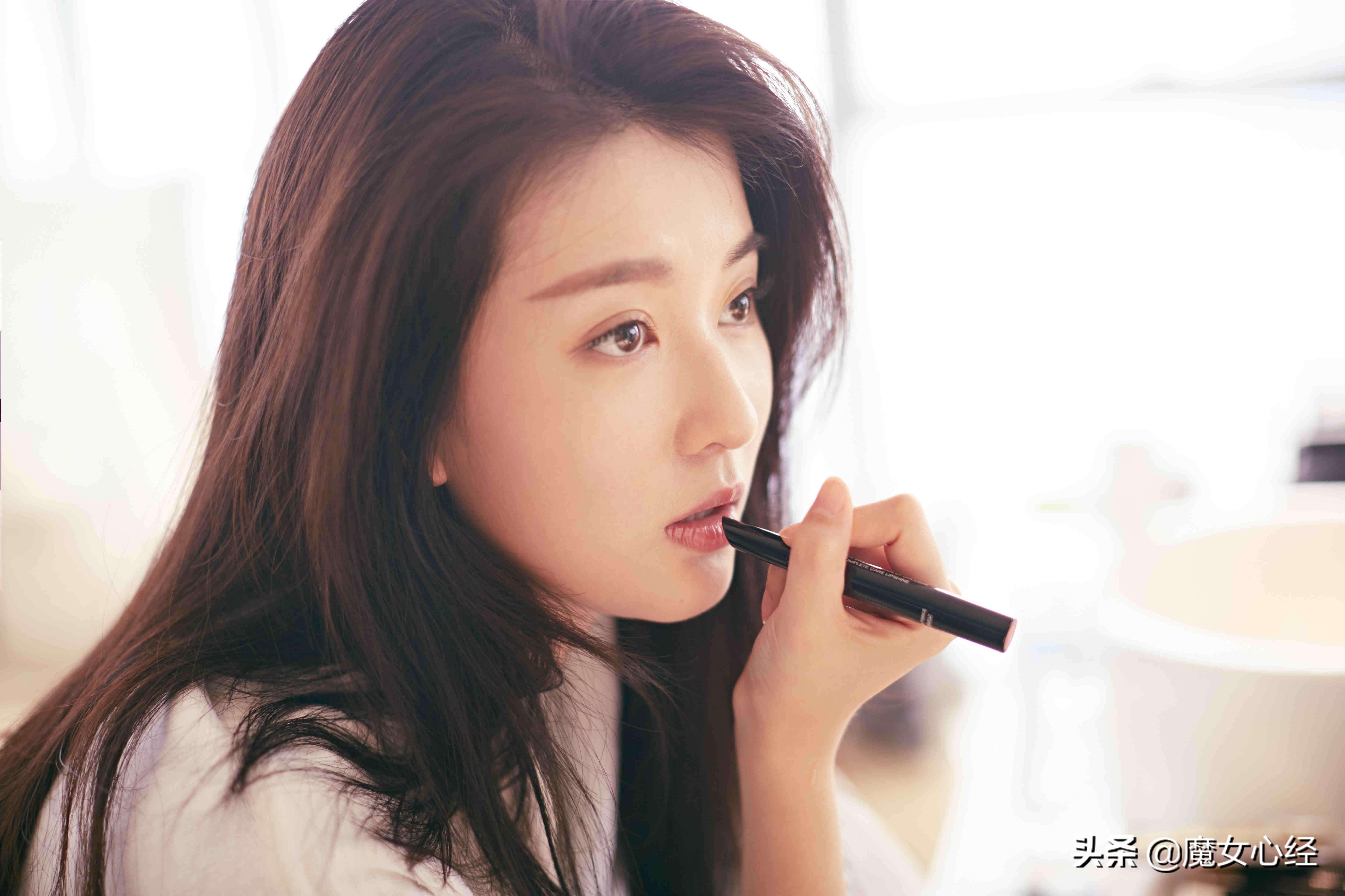 中长粗硬的发质适合什么发型,适合发量少发质细软的发型