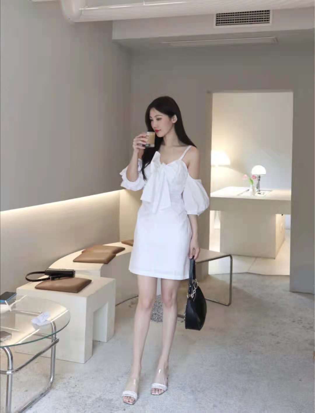 男孩子夏天怎么穿衣服有气质,夏天怎样穿衣服时尚有气质