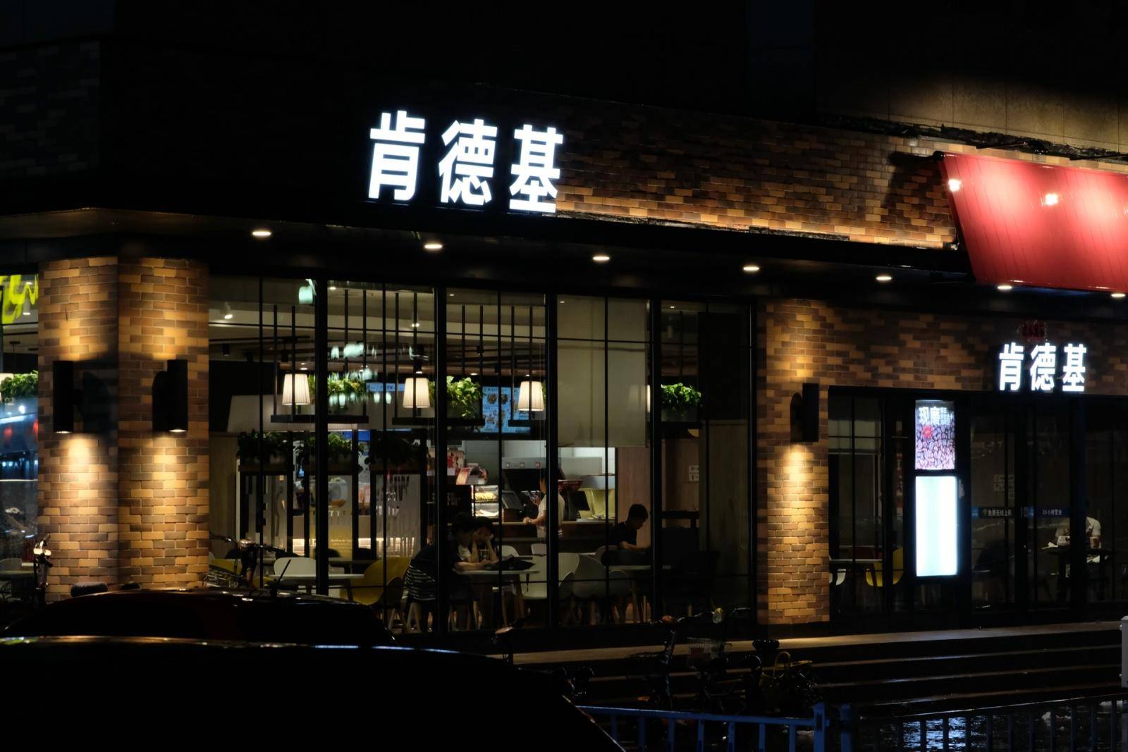 七工匠55mm1.4代镜头怎么样,七工匠55f1.4镜头一代与二代区别