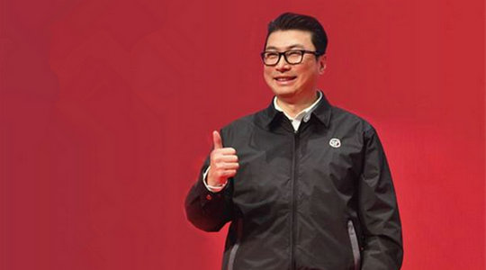 最有钱的快递员：每月入账72亿，坐拥50架飞机，等同中型航空公司