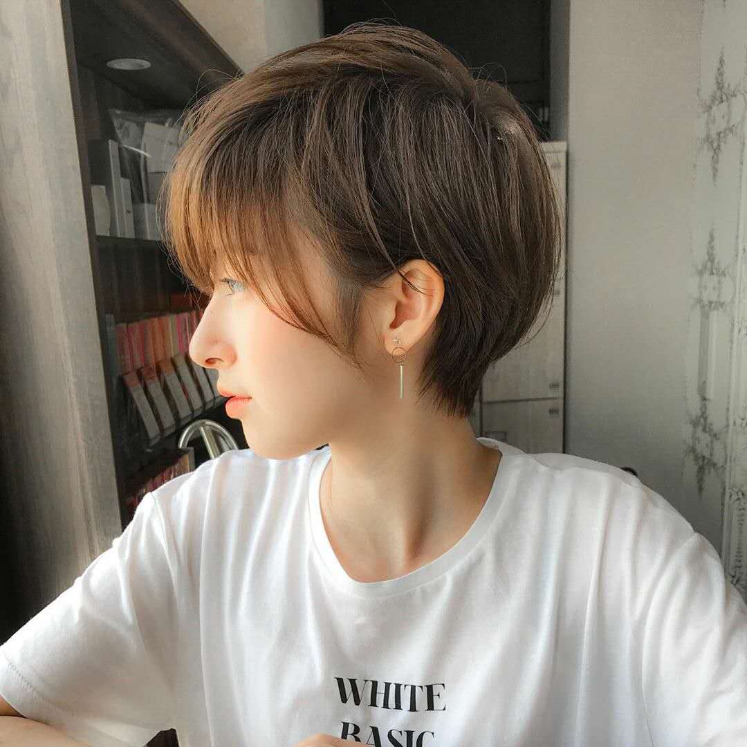 适合小个子流行短发,适合小个子女生的短发型