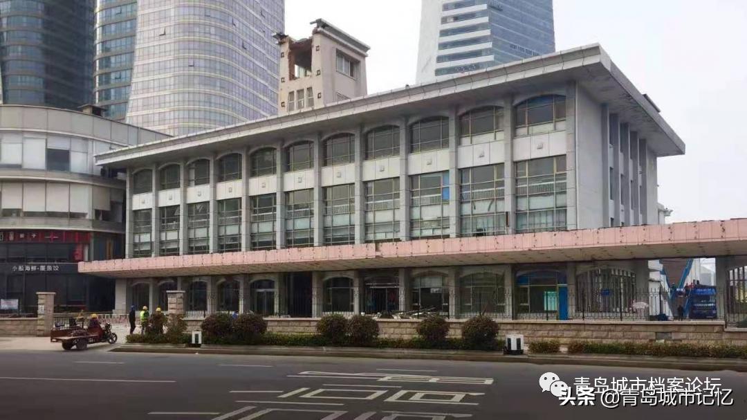 再见了老汽车站,再见青岛公交老车