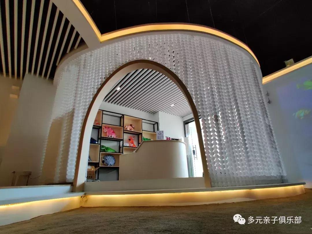 1大1小￥59.9！广州劲爆10000㎡摩天*公轮**园，藏着室内黑科技乐园