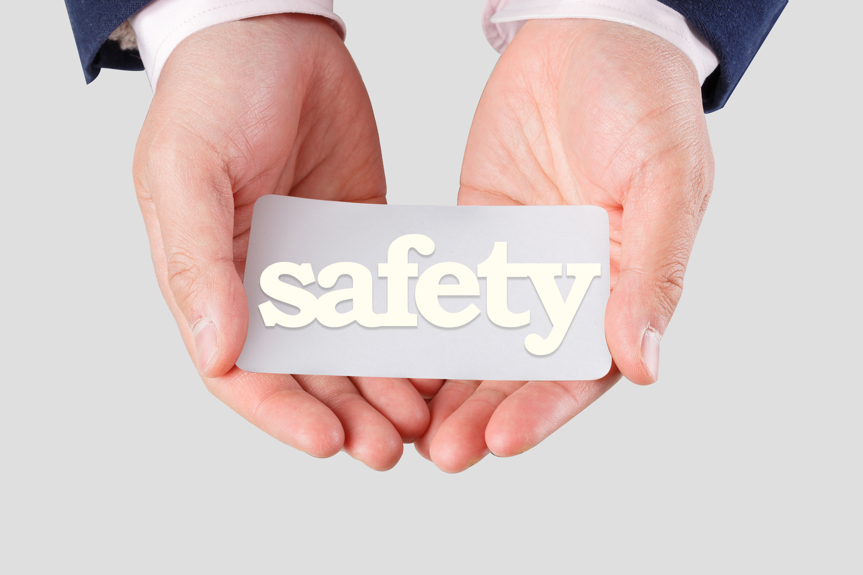 腿被撞骨折了对方得赔偿多少钱,被车撞骨折了要多少赔偿合理