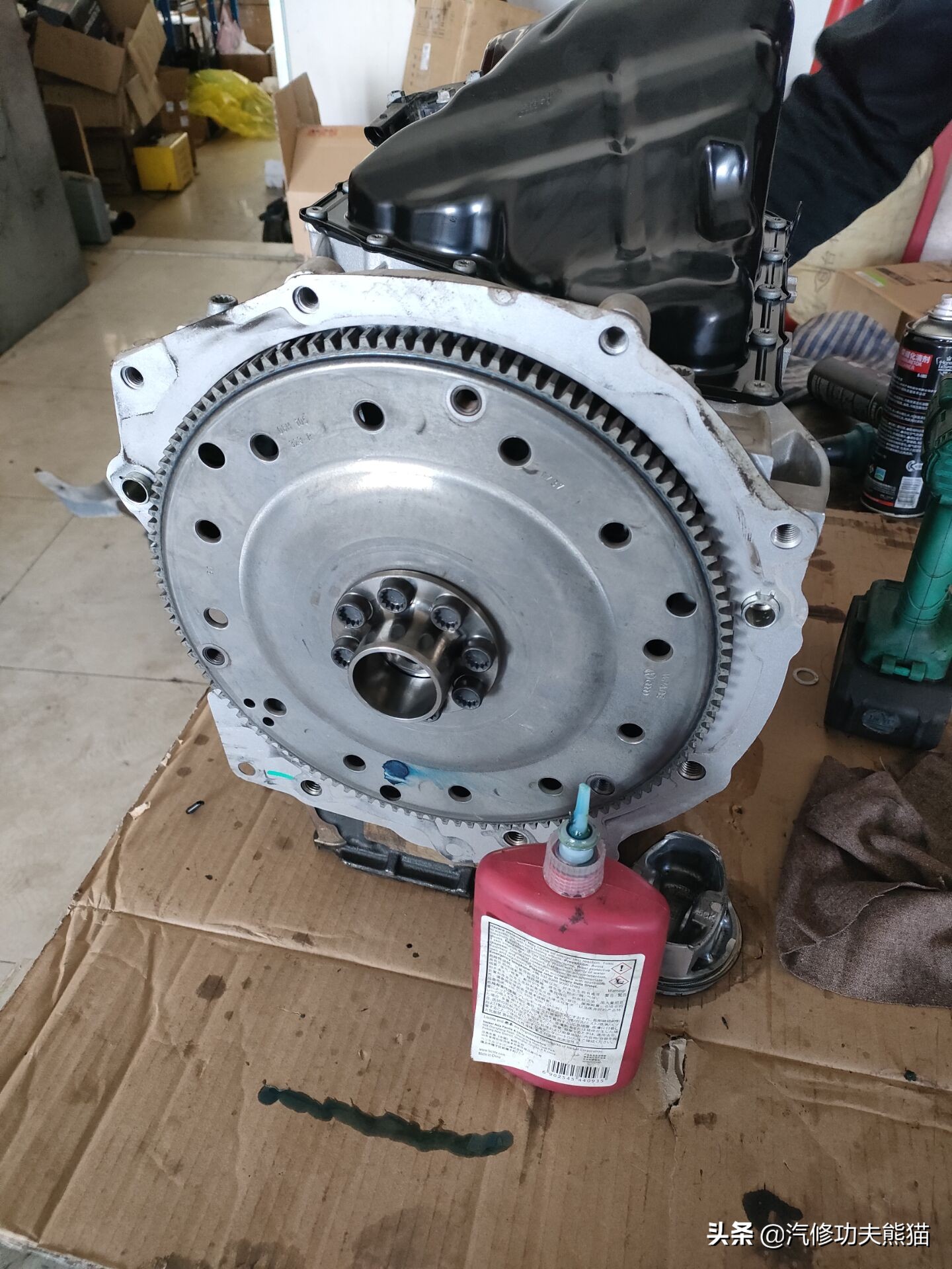 2011款奥迪q5烧机油怎么彻底解决,奥迪q5三代ea888发动机烧机油原因