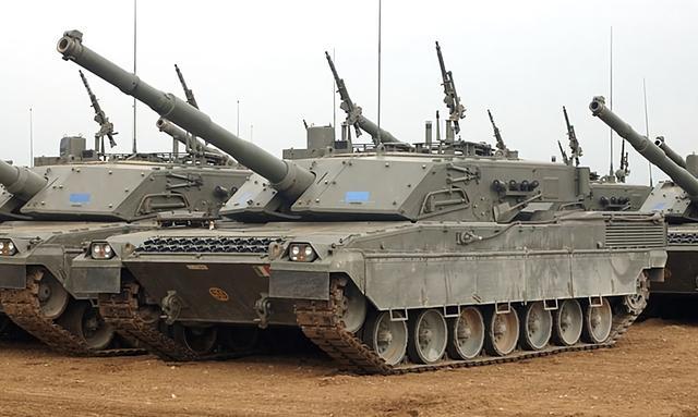 看过来,你的属相“藏”在哪种*器武**装备里?