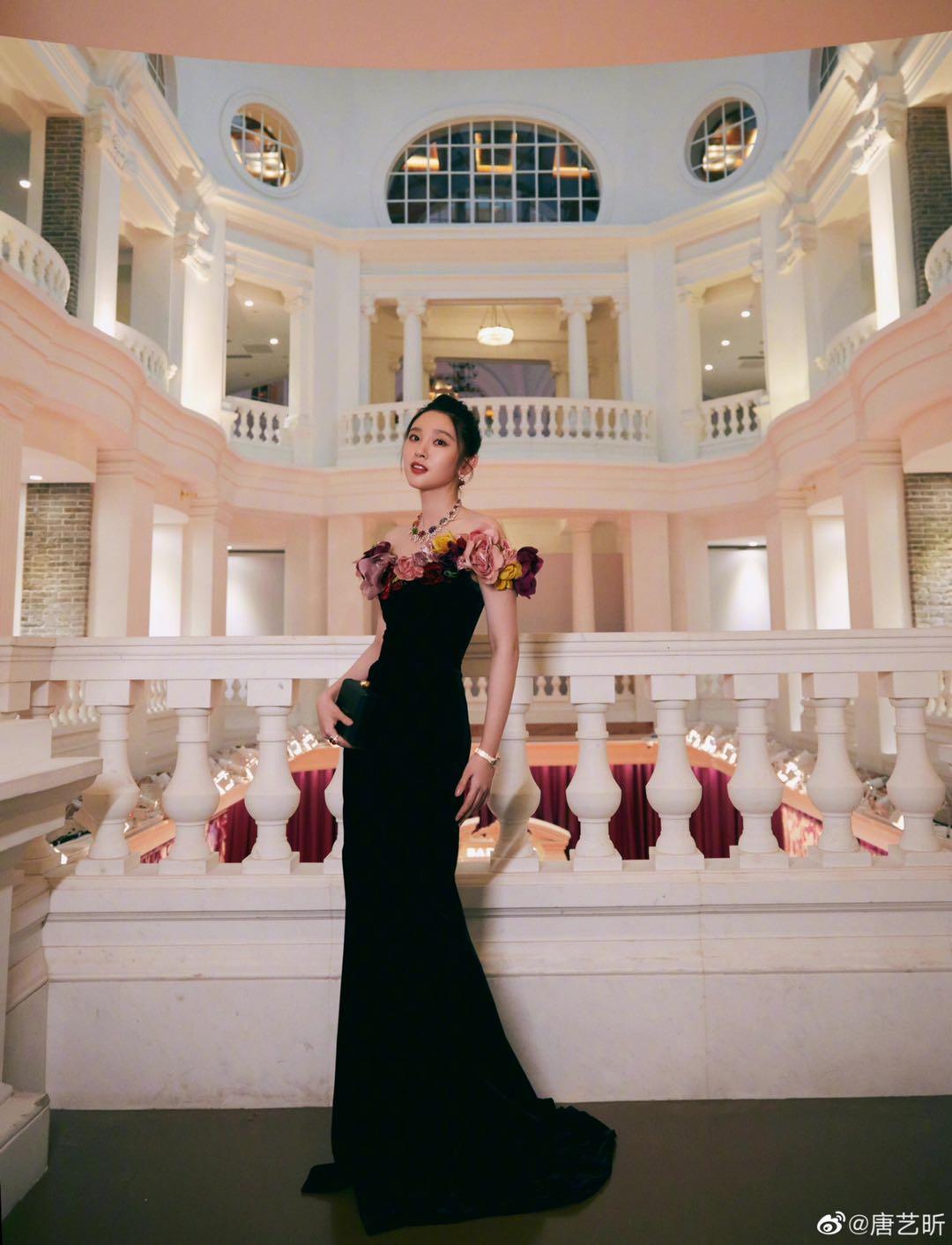 唐艺昕产后复出状态好,唐艺昕产后几个月复出