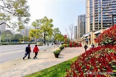 韩可胜为《联洋之窗》做序“联洋：一个温暖的社区”