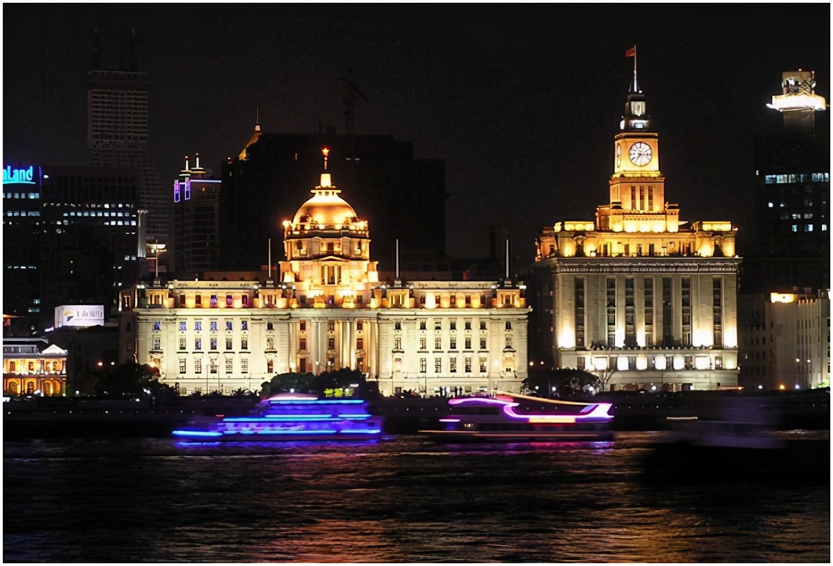 上海最高的楼叫什么大厦,上海外滩介绍200字