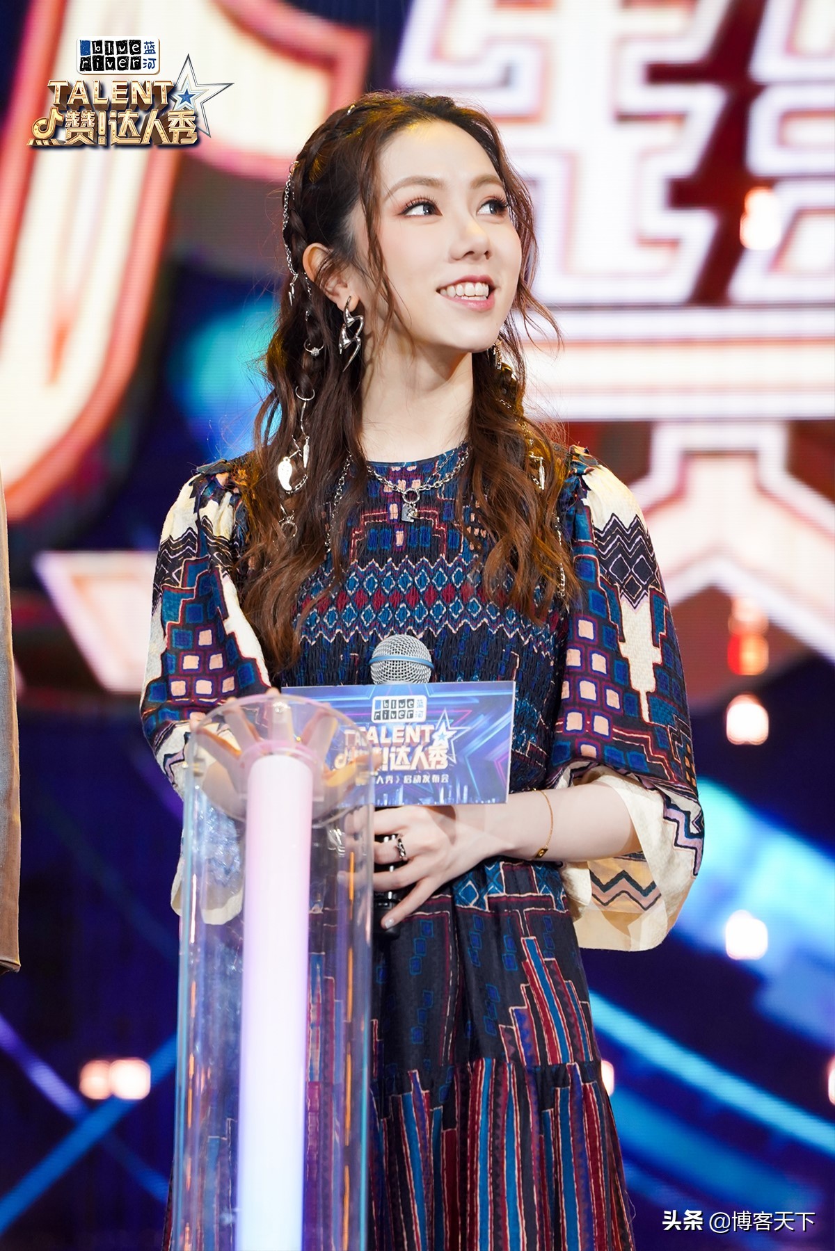 谢霆锋邓紫棋伊能静,伊能静谢霆锋邓紫棋孟非