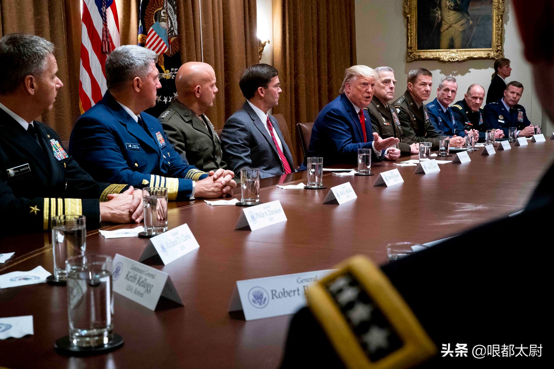 美军现任41名上将，仅2个黑人！美国有色人种参军，升职有多难？