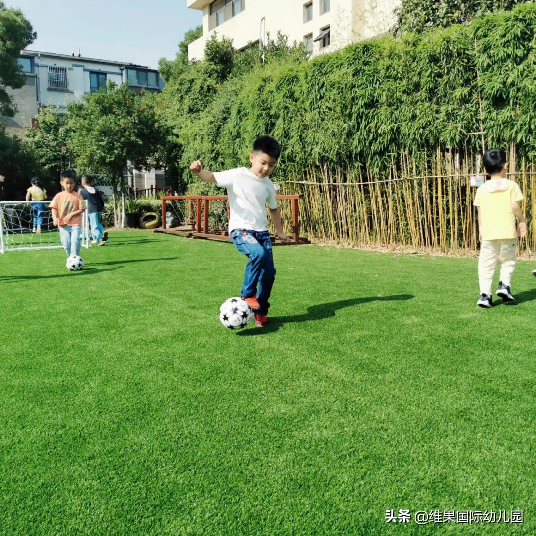 国足足球的魅力远远超过你的想象,足球不只是一项运动更是一种精神